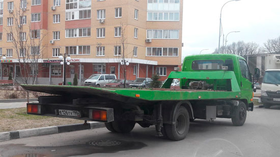 evakuatori v Гагаринском районе